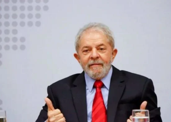 Ex-presidente Dilma não confia em cotado para vice de Lula