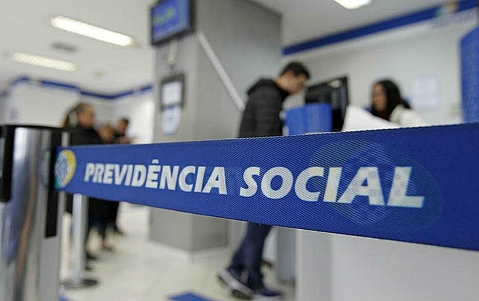 Governo publica portaria que aumenta valor do teto do INSS para aposentados e pensionistas