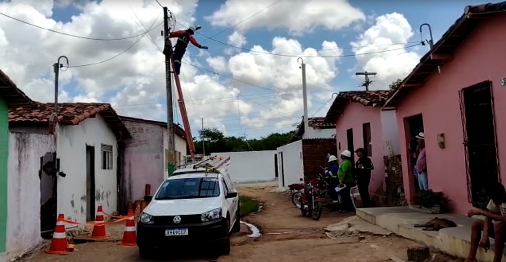 Polícia prende suspeitos de furto de energia elétrica em Macaíba