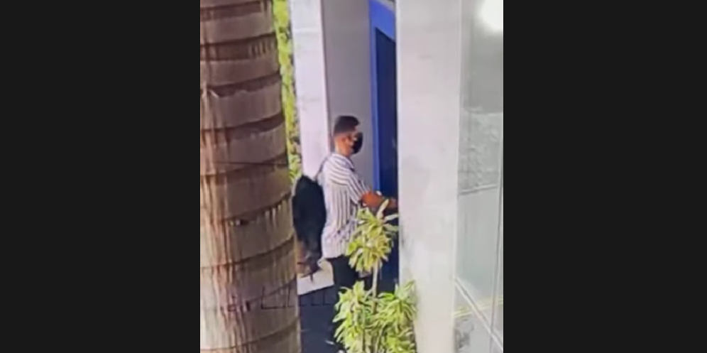 VÍDEO: Sozinho em plena luz do dia, homem entra em banco e rouba R$ 375 mil no Centro de Natal