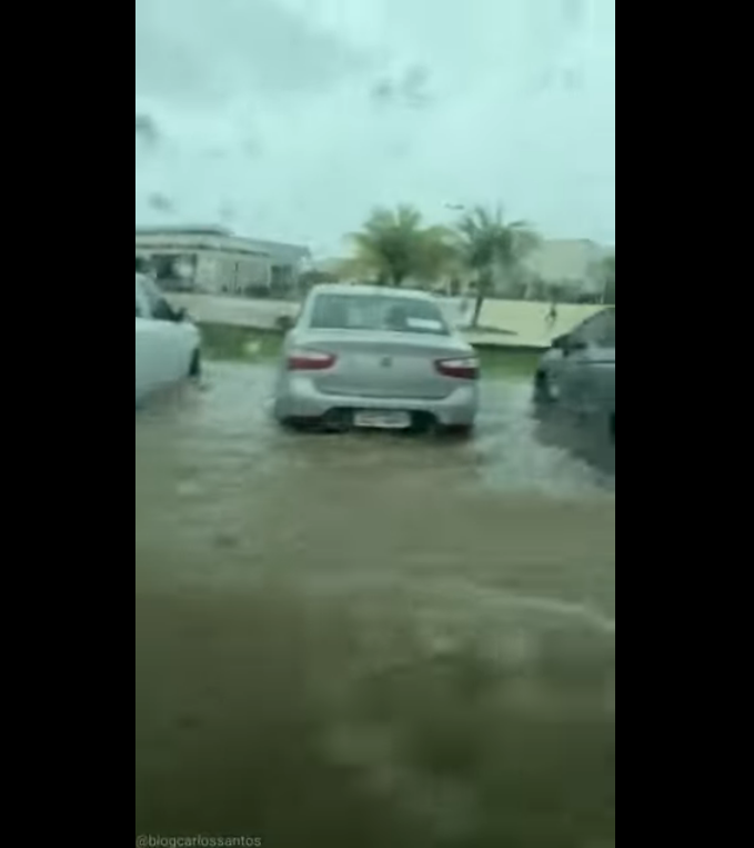 VÍDEO: Condomínio fica alagado em Mossoró após chuvas
