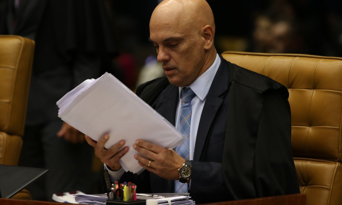 Moraes nega recurso da AGU sobre depoimento de Bolsonaro e diz que ocorreu preclusão