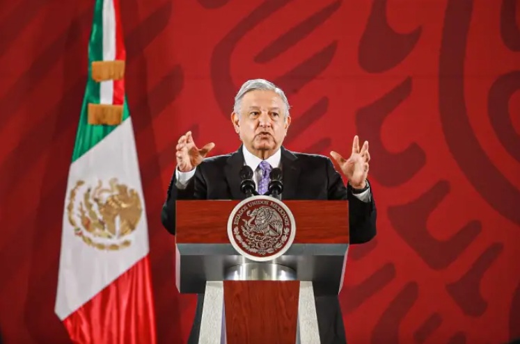 Após Suécia, México também decidiu não recomendar vacina contra Covid para crianças de 5 a 11 anos