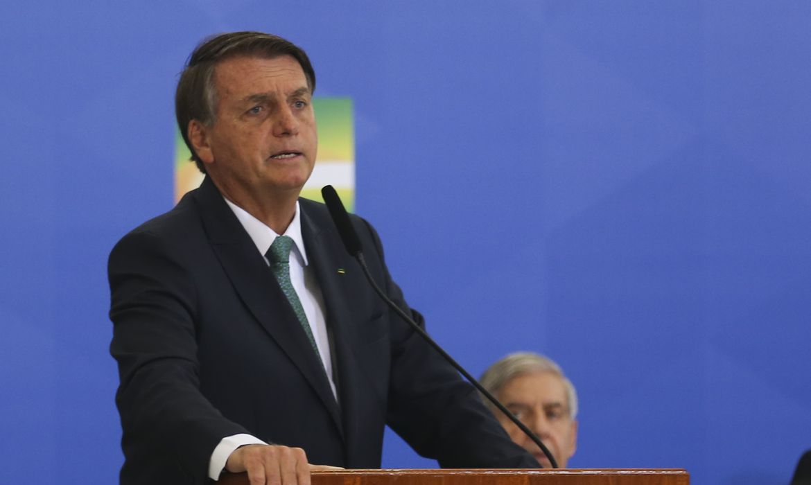 Polícia Federal diz que Bolsonaro não cometeu prevaricação no caso Covaxin