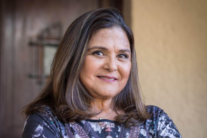 Em casa após ser internada, Elizangela diz que não foi vacinada contra Covid