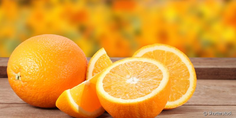Saiba os benefícios que consumir uma laranja por dia pode trazer para a saúde