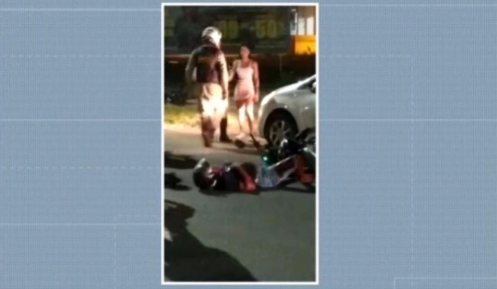 Policial militar reage a assalto e atira nas partes íntimas de suspeito, na Bahia