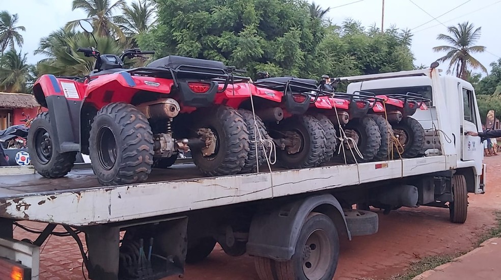 Fiscalização autua 27 motorista e apreende 4 quadriciclos em São Miguel do Gostoso