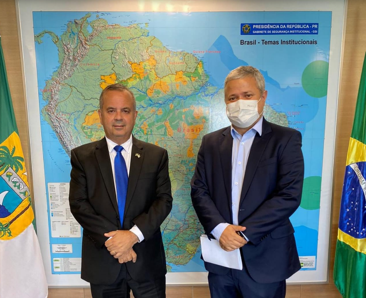 Prefeito de Ceará-Mirim se reúne com Rogério Marinho em Brasília para discutir projetos para o município