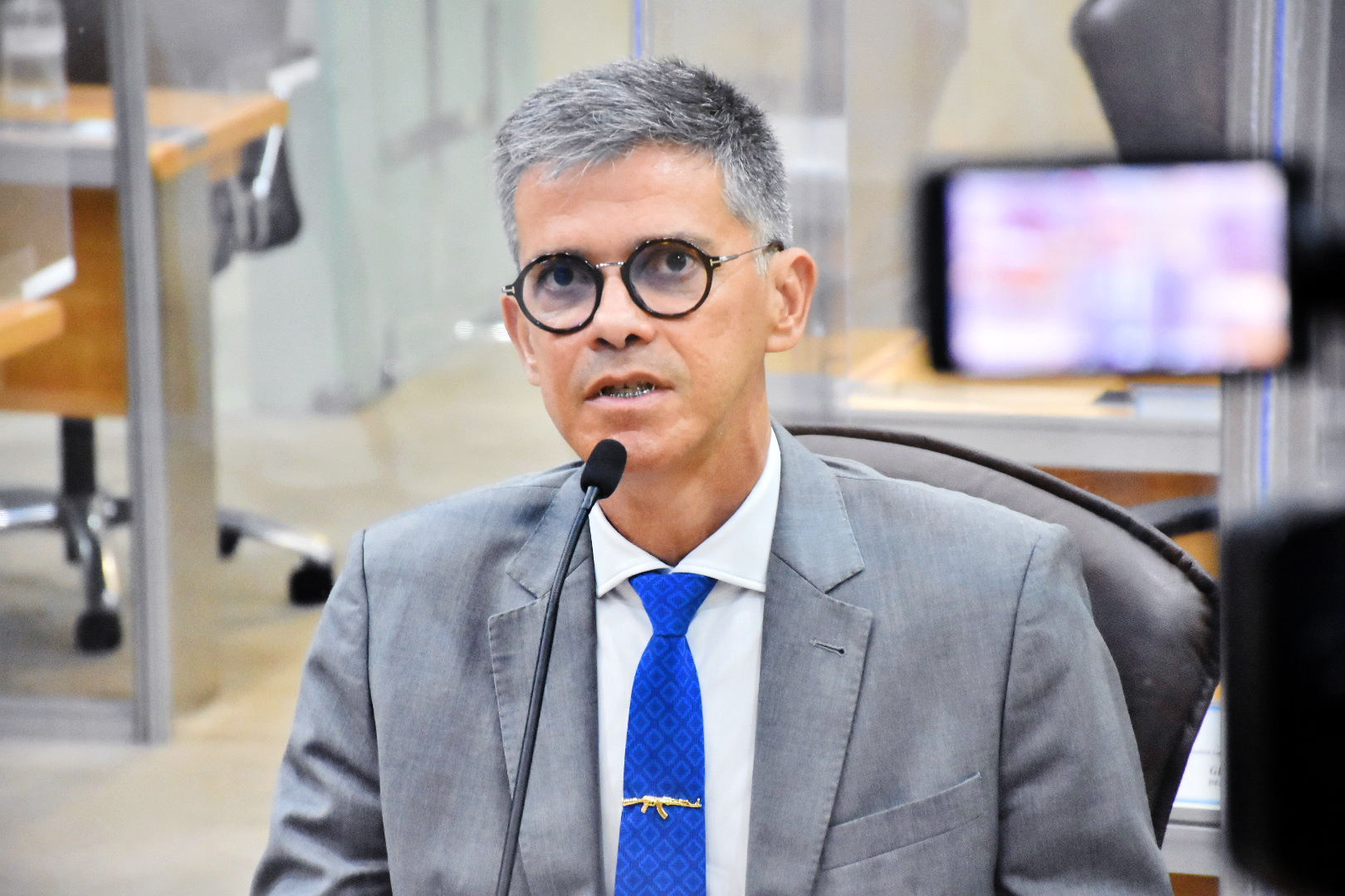 Coronel Azevedo sugere mudar nome da ponte Newton Navarro