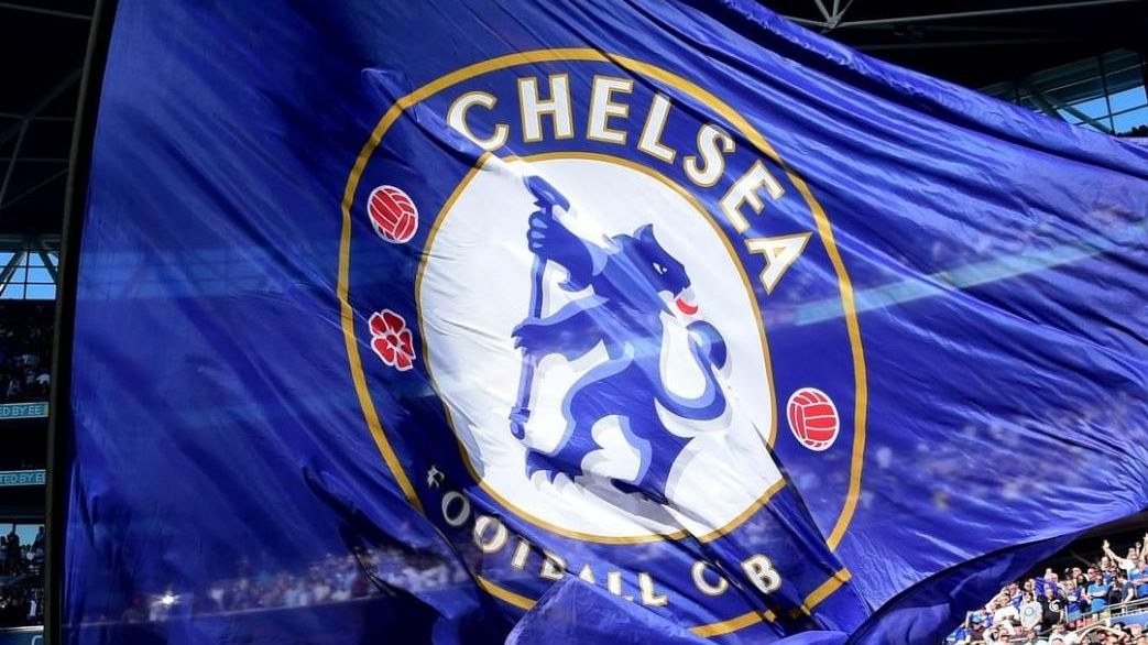 Dono do Chelsea decide vender clube
