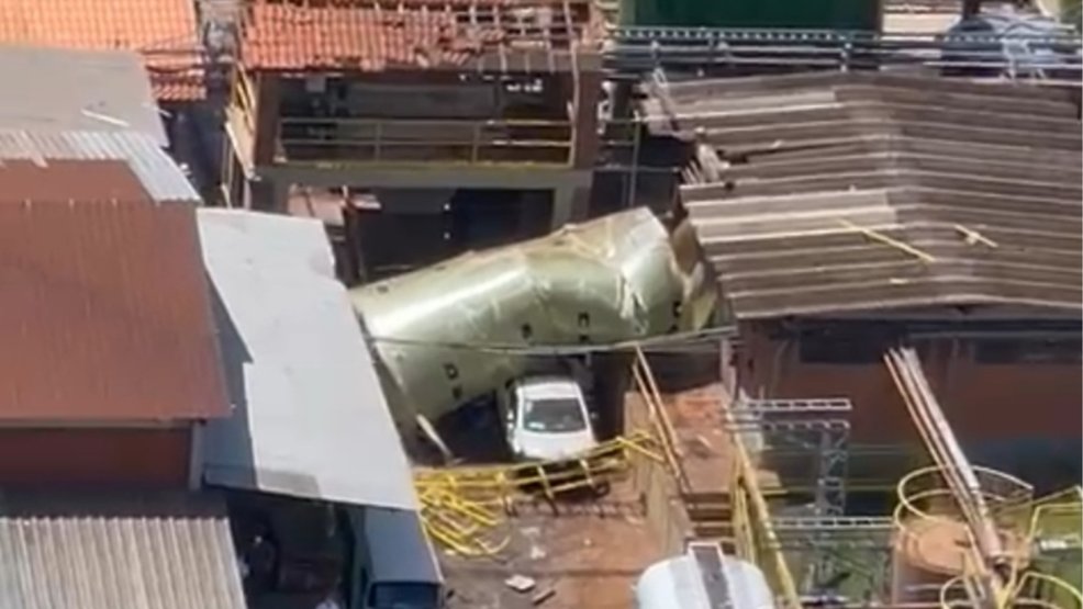 Explosão em fábrica de Maringá mata duas pessoas durante visita de presidenciável