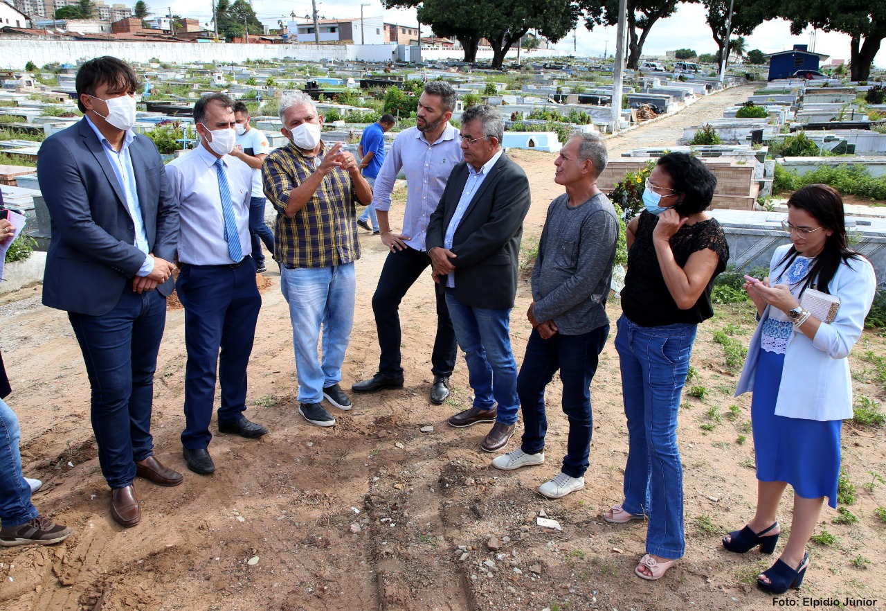 Comissão da Câmara constata limitação de vagas para sepultamentos nos cemitérios públicos de Natal