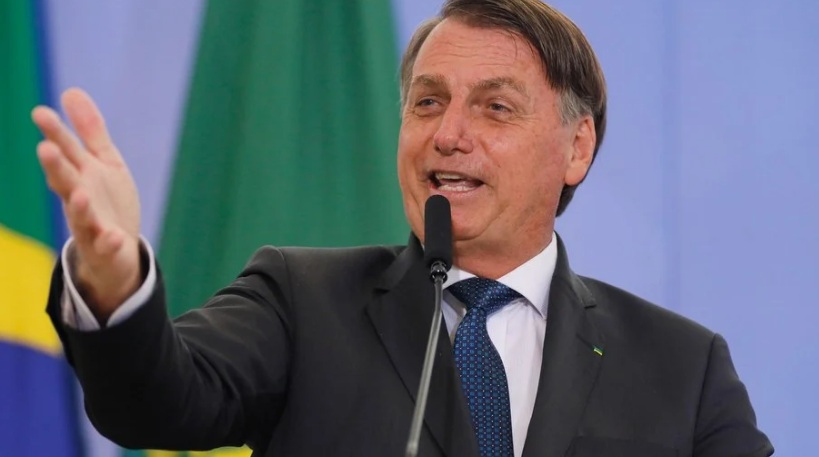Bolsonaro lança novo pacote social de R$ 165 bilhões