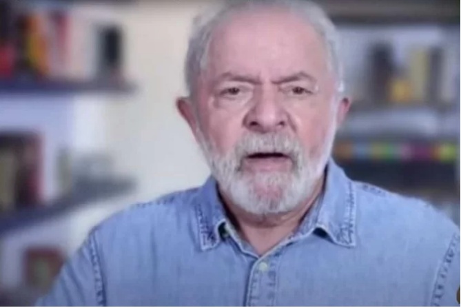 Para economistas, discurso de Lula é eleitoreiro, pouco factível e com retrocessos