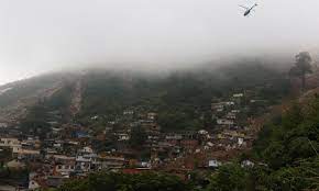 VÍDEO: Petrópolis aciona sirenes e tem novos alagamentos pela chuva