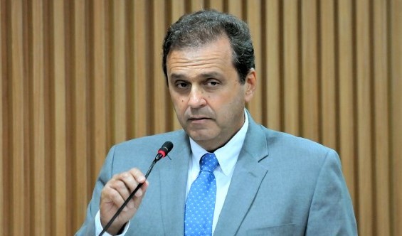 Carlos Eduardo esquece Ciro e já fala em Lula eleito