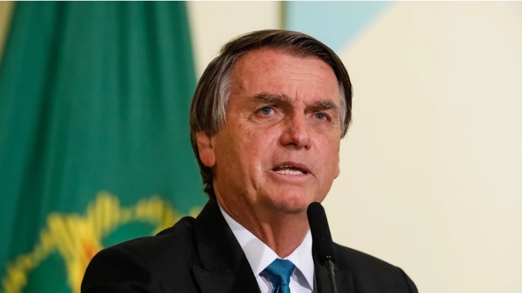 "Querem Lula eleito", diz Bolsonaro sobre o STF