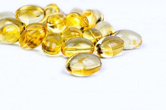 Tomar vitamina D diariamente pode reduzir o risco de doenças autoimunes, aponta estudo