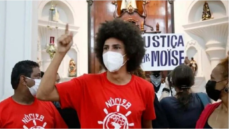 Igreja recua e sai em defesa de vereador do PT que comandou invasão ao templo