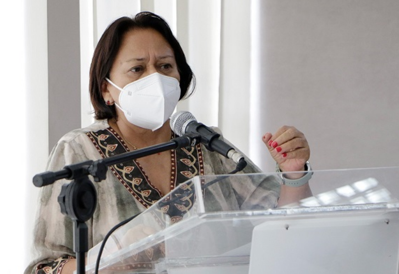 Fátima anuncia que uso de máscaras em ambientes abertos e fechados em todo o RN passará a ser facultativo