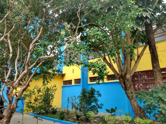 Justiça condena Doria por mandar pintar escolas com cores do PSDB