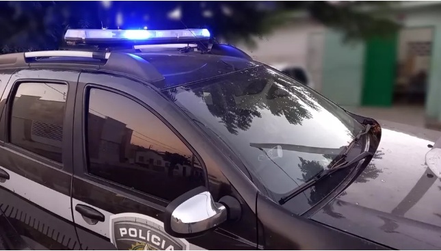 Polícia cumpre 7 mandados de busca e apreensão em operação contra tráfico de drogas e roubos na Grande Natal