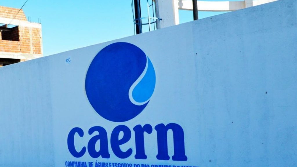 População de Natal reclama de água amarelada e Caern esclarece situação