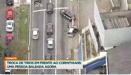 VÍDEO: Duas pessoas foram baleadas em troca de tiros entre polícia e quadrilha do Pix