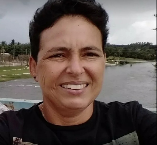 Mulher morre após 32 dias internada por levar tiro de morador que achou que ela estivesse fazendo 'gato' de energia