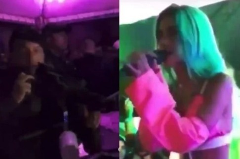 VÍDEO: Policiais interrompem show de funk armados com fuzis