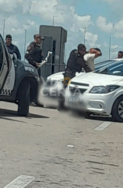 Polícia é acionada para conter briga entre motoristas de app com ameaça a mão armada no aeroporto de Natal