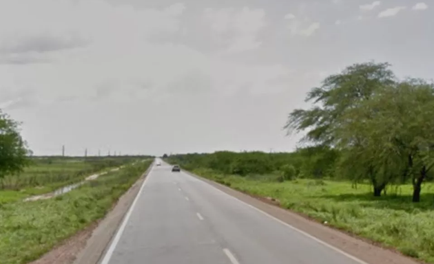 Bebê de 9 meses morre em acidente entre carro e caminhão na BR-406 no RN