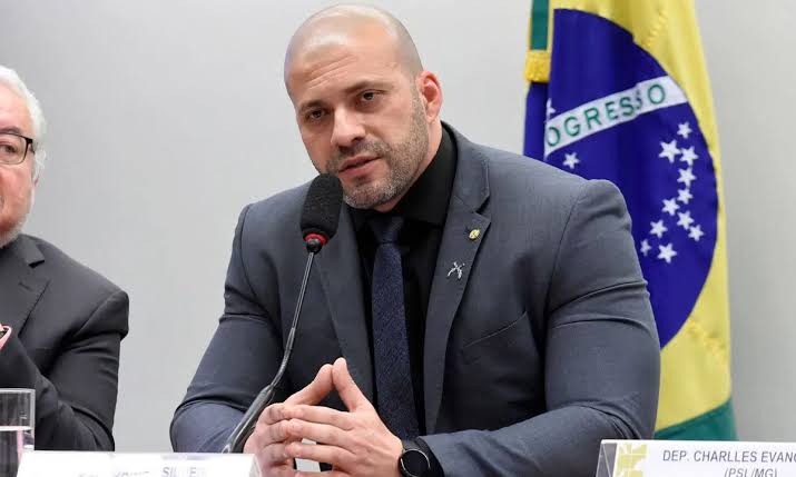 Daniel Silveira teve pena duas vezes superior que a da maior traficante da Bahia
