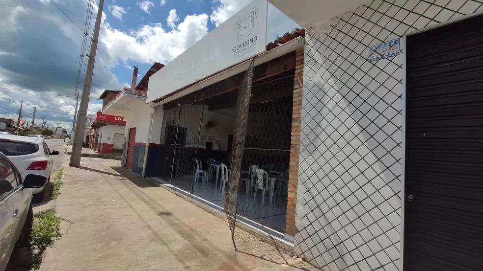 Quatro restaurantes populares são fechados no RN após fornecedor de alimentos ser interditado por condições precárias