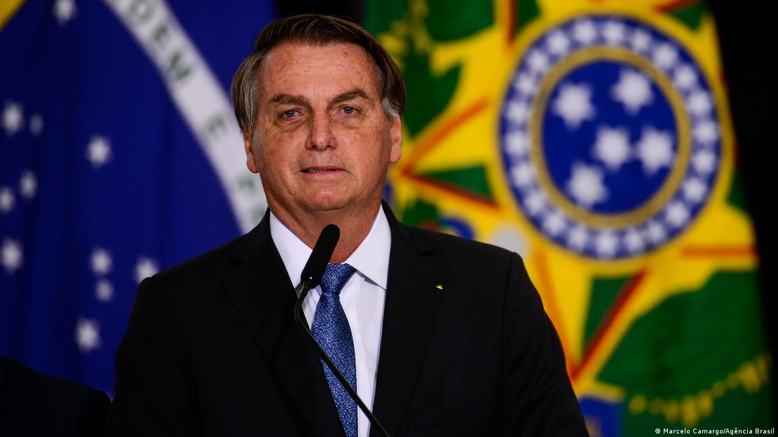 ‘No passado soltavam bandidos, eu solto inocentes’, diz Bolsonaro