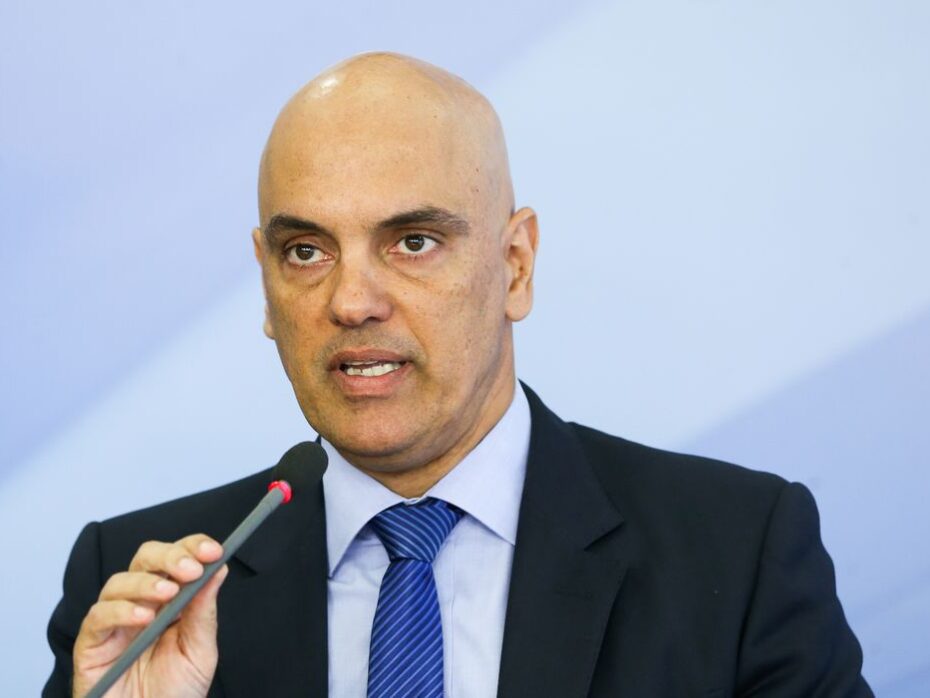 Daniel Silveira continua inelegível mesmo com perdão de Bolsonaro, afirma Alexandre de Moraes