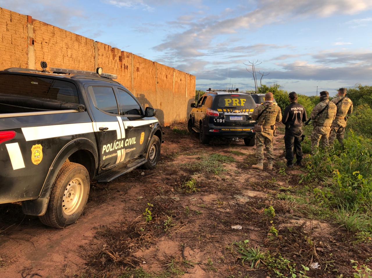 Polícia Civil realiza operação conjunta à PRF e ao GPOC em repressão ao tráfico de drogas na Grande Natal