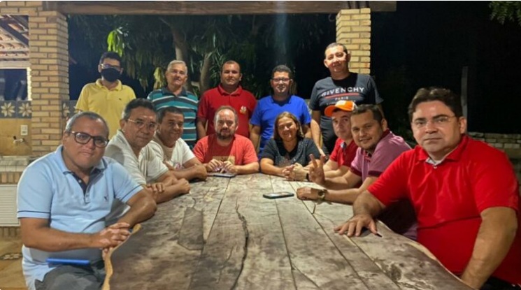 Partidos da base de Fátima em município do RN rejeitam aliança com MDB