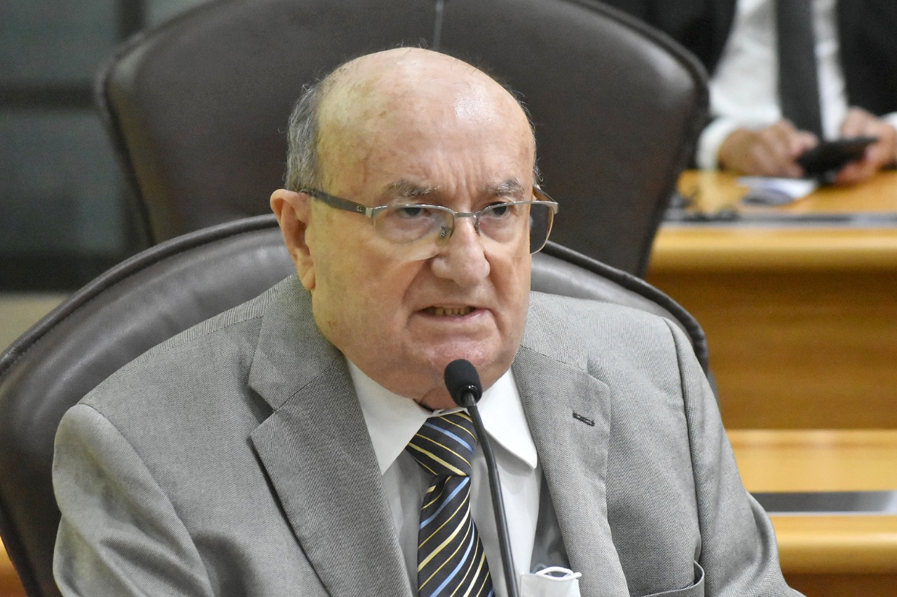 Deputado José Dias afirma que Fátima faz caçada aos prefeitos com oferta de convênios