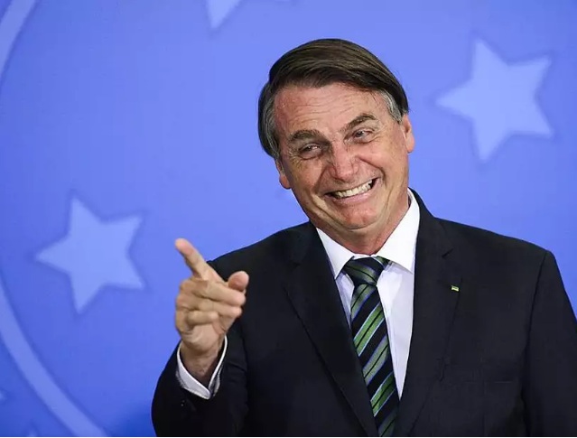 Virada de Bolsonaro preocupa campanha de Lula