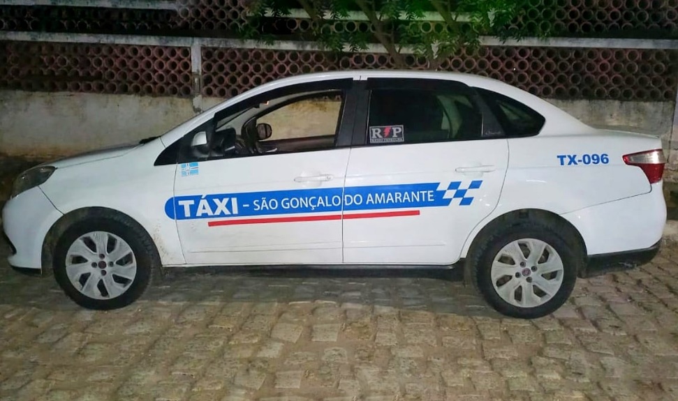 Taxista é sequestrado em assalto e levado na mala do carro de Natal a Mossoró