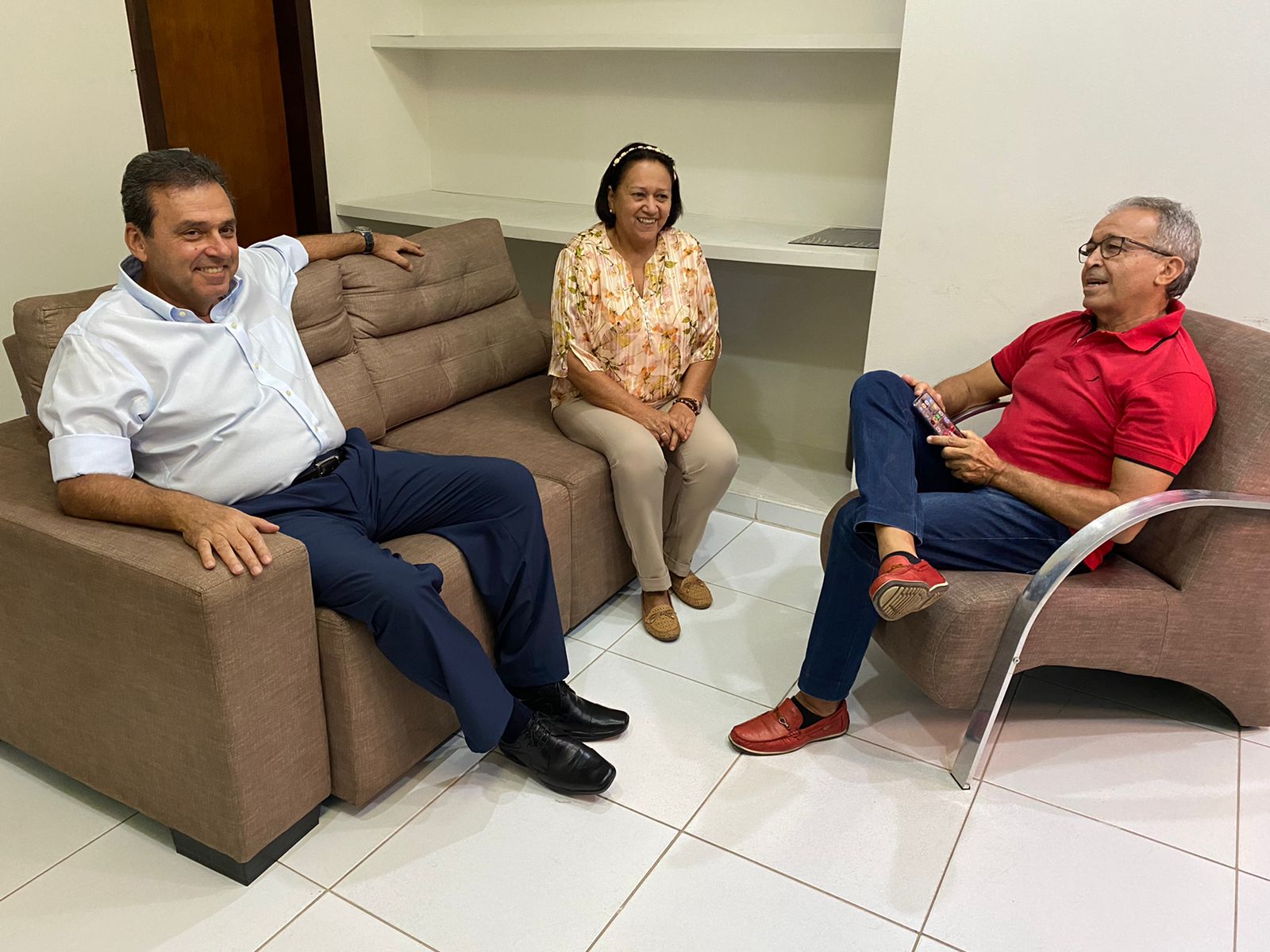 PDT e PT oficializam aliança e garantem Carlos Eduardo como Senador de Fátima