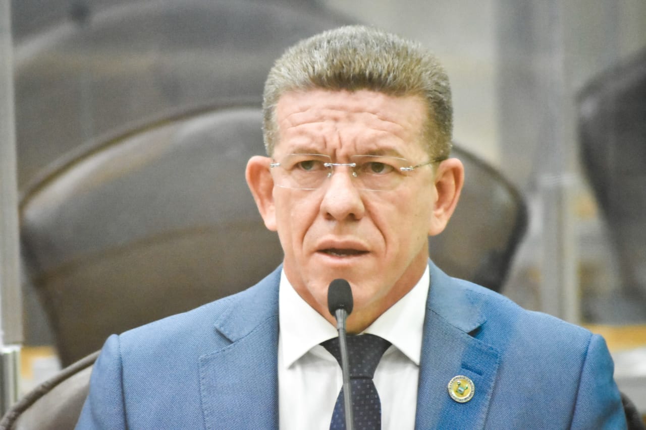 VÍDEO:Deputado denuncia que Fátima tira mais de 100 policiais das ruas e põe na Governadoria em outras funções