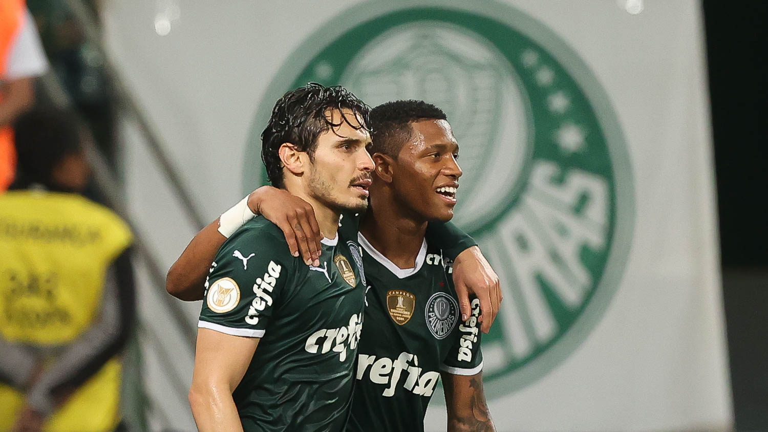Palmeiras na Libertadores, Santos na Sul-Americana; confira os jogos de hoje