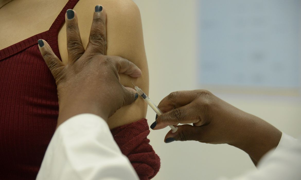 Apenas um terço da população se vacinou contra contra gripe ou sarampo no RN, alerta Sesap