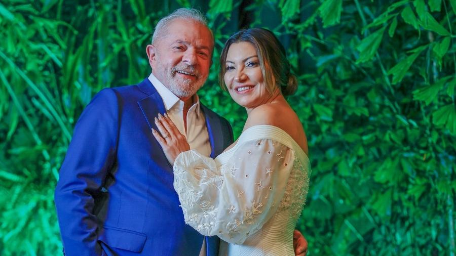 Secretário municipal é exonerado por ir de penetra a casamento de Lula
