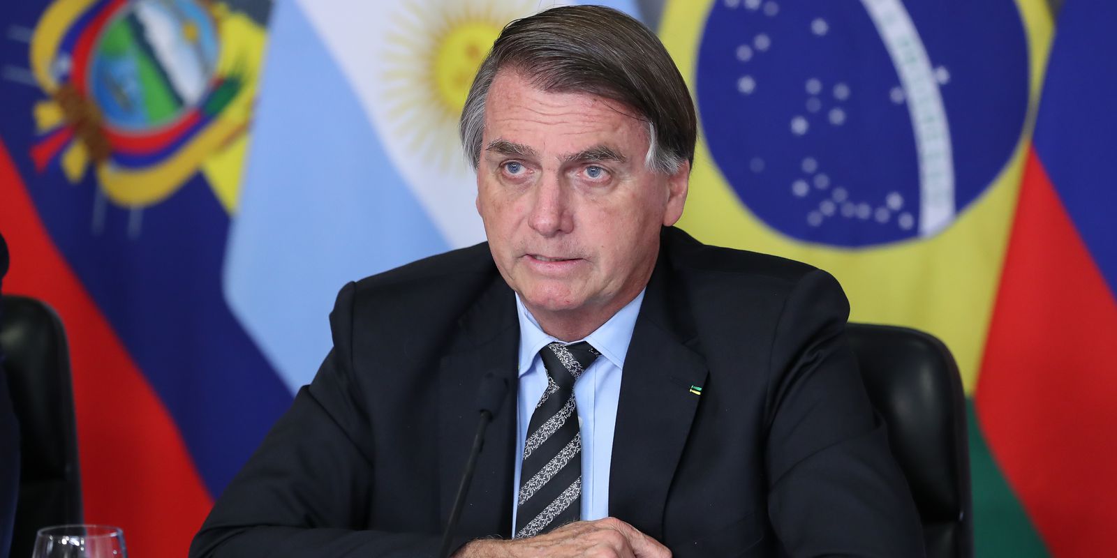 VÍDEO: Dupla sertaneja divulga jingle da campanha de 2022 de Bolsonaro; ASSISTA