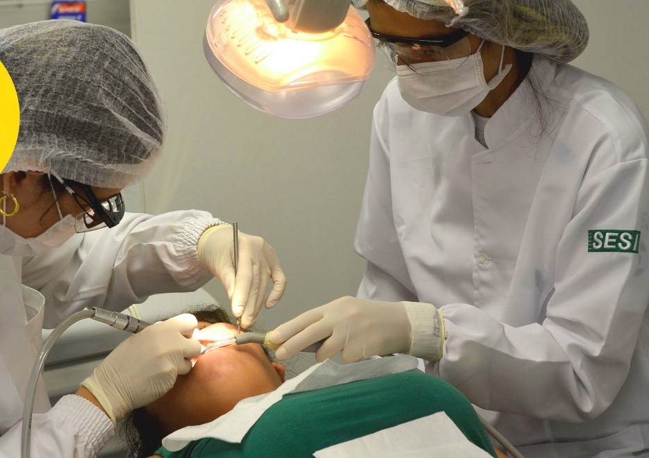 Atendimentos médicos e odontológicos gratuitos para público em geral seguem até sábado (28)