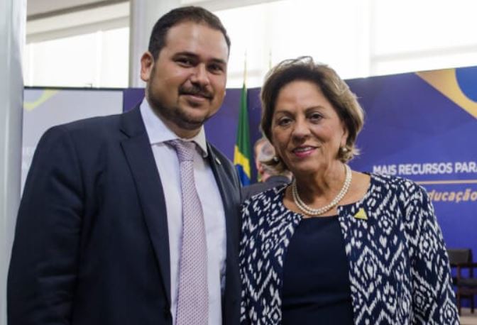 Presidente estadual do PP admite possível candidatura de Rosalba ao governo